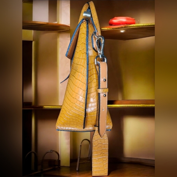 QIWANG Luxury Top-Handle Bag W/Embossed Crocodile Cowhide - Picture 4 of 16